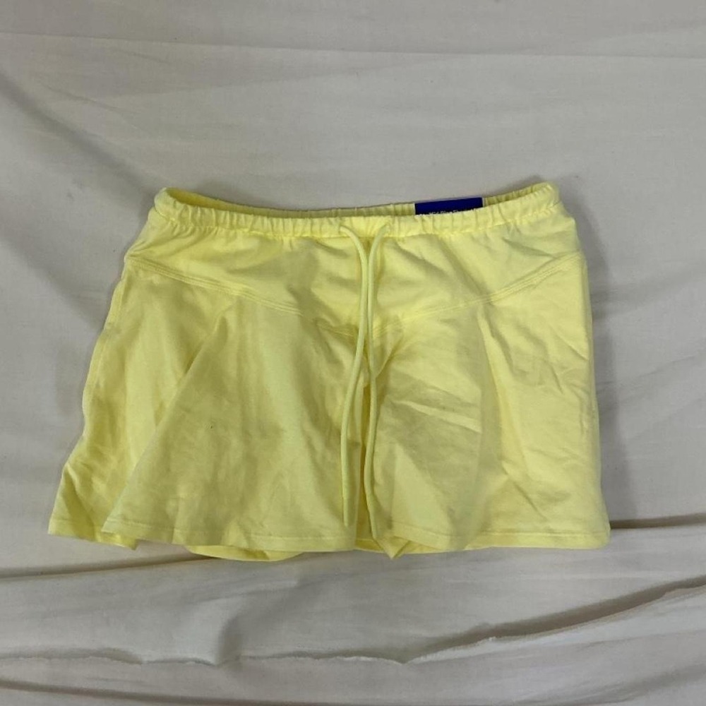 JOYLAB Women's Mid-Rise Shorts | Size Small | Pastel Yellow | NWT ☀️